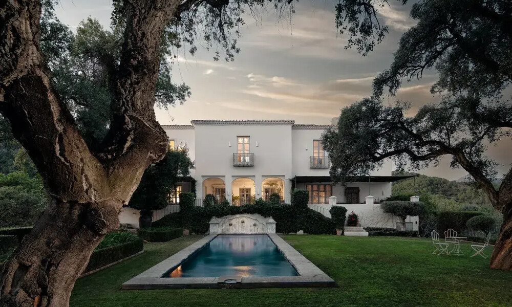 REF 005 6 BR HISTORIC LODGE 44