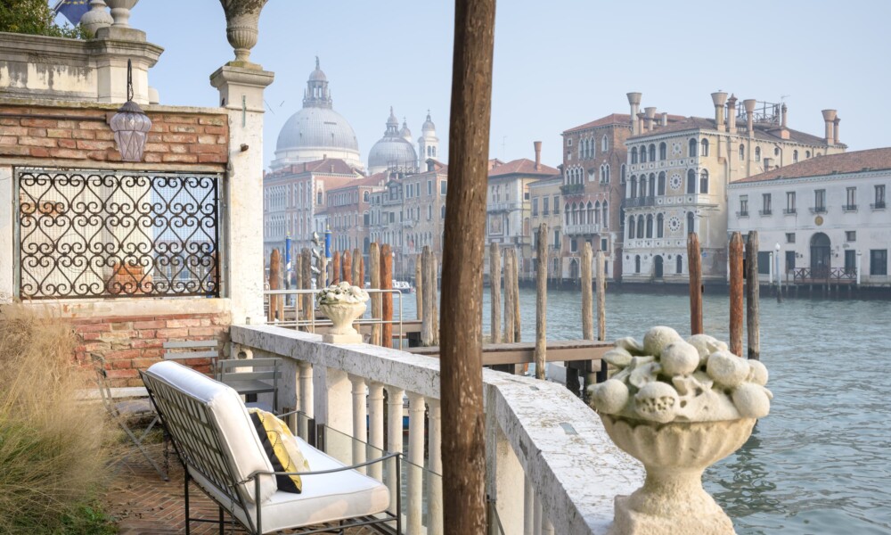 A Casetta Rossa view