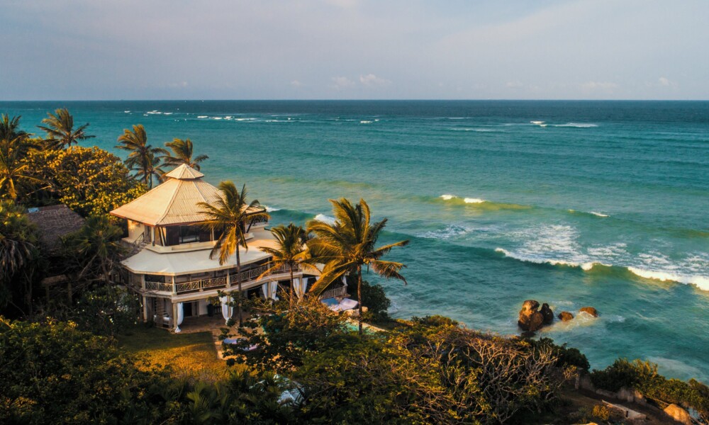 Cliff Villa Aerial 01