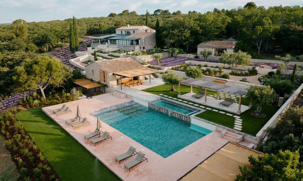 Iconic House Les Hauts de Gordes Drone 1
