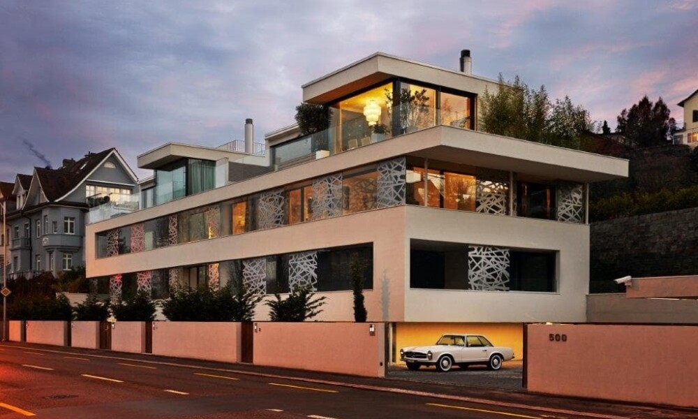 White Riviera House 1