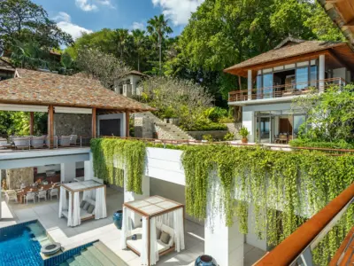 07 Swimming Pool Area