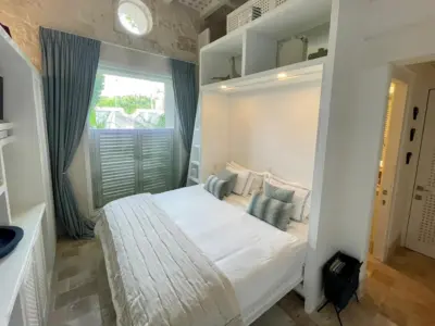 34 Spa Bedroom