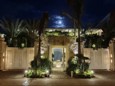 Villa Sha Street View Night