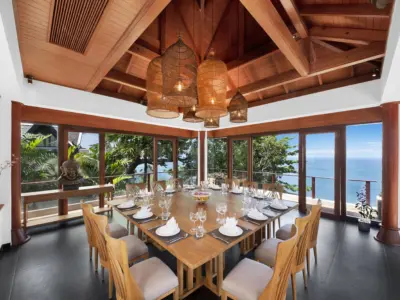 15 Villa Horizon Dining Room