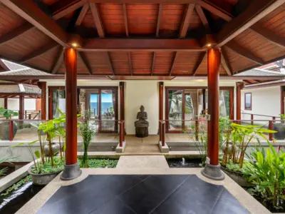 46 Villa Horizon Entrance