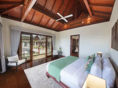 60 4 Villa Horizon Master Bedroom 2