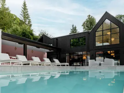 External Pool Area 1