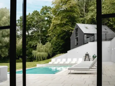 External Pool Area 9