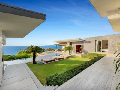 4 Villa Raku Swimming Pool Area