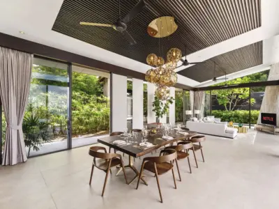 15 Villa Raku Living and Dining Area