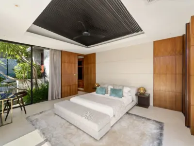 34 Villa Raku Master Bedroom