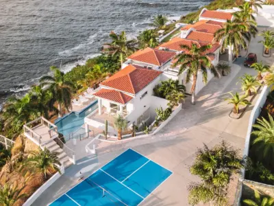 AMALIA SXM Thomas YSF 3