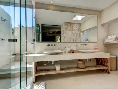 Foto Zacil Baño Atras