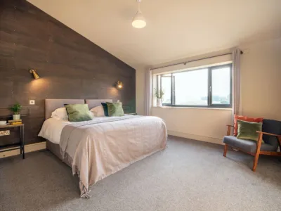 West Barn Big Barn Stays 12