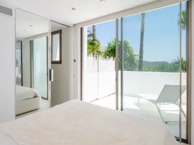 6b2389c0 93fb 4f8b 8590 ef7d1c8c77e5