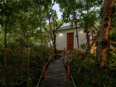 RB Room Bunkhouse Walkway