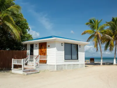 RB Room Little House 1 Exterior