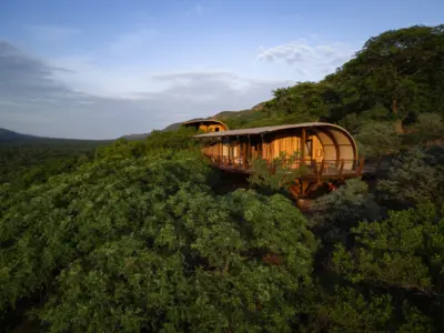 Cliff Suite exterior 2