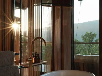 Cliff Suite Interior 6