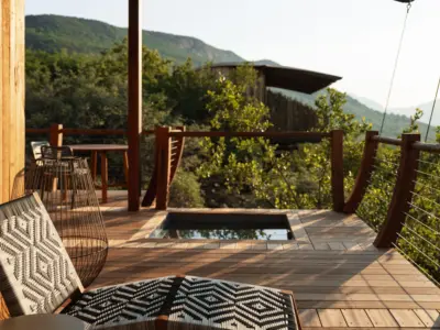 Plunge Pool at Cliff Suite