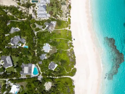 011 Villa Three Bees DJI 20240730131634 0480 D AIR3