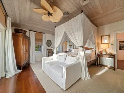 067 Villa Three Bees DSC01495edited