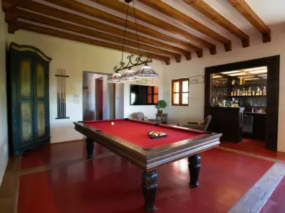 Mainhouse Pool Bar 2