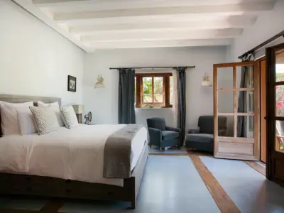 Mainhouse Beige Bedroom 2