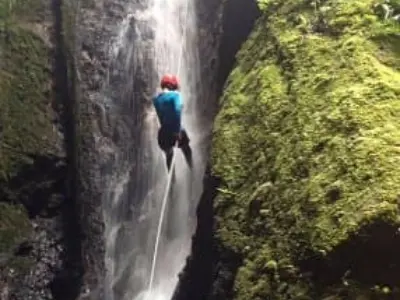 Ylang waterfall rappelling