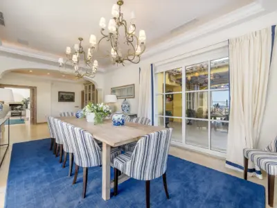 Yellow Castle Mallorca 20