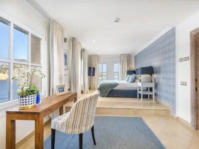 Yellow Castle Mallorca 51