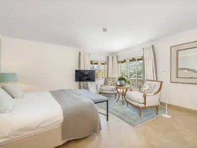 Yellow Castle Mallorca 55