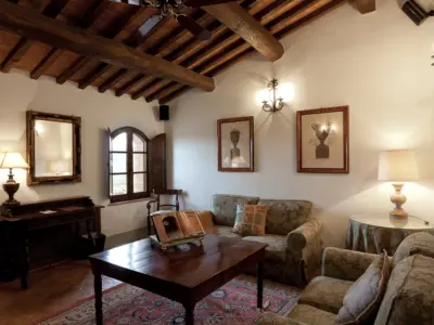 MANOR BORGHESE ROOM 2 SITTING ROOM