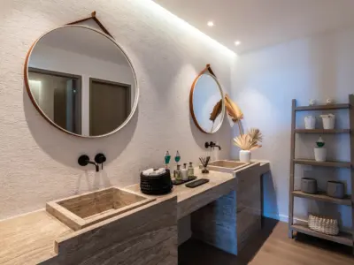 Serenity Psarou Estate 10