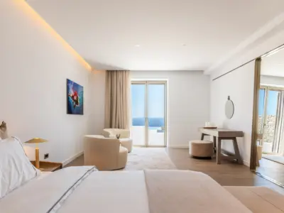 Serenity Psarou Estate 45