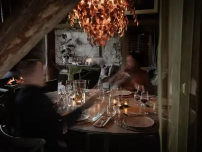 Dining Table2