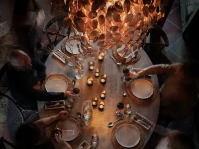 Dining Table3