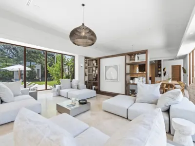 13 villa livingroom