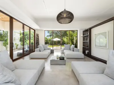 14 villa livingroom