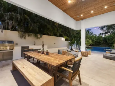 36 villa bbq
