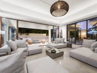 39 villa livingroom
