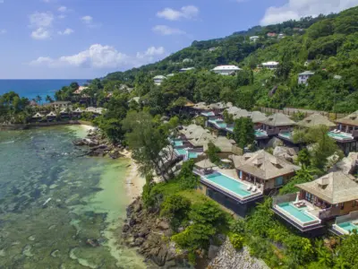 Villas with swimming pool 1