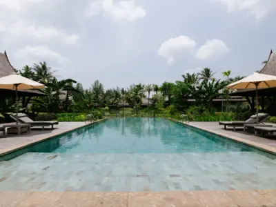 Leelawadee Exterior 2