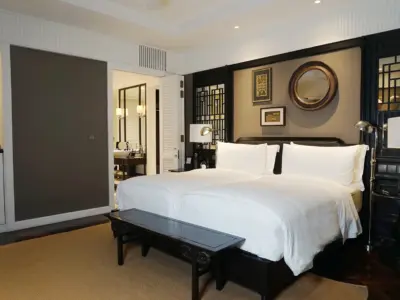 Two Bedroom Villa Hollywood Twin