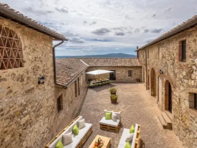 La corte di Campalli 036