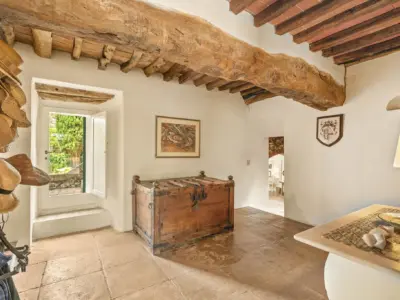 Villa Camporempoli in zona Radda in Chianti 2