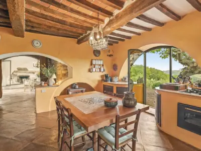 Villa Camporempoli in zona Radda in Chianti 4