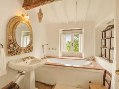 Villa Camporempoli in zona Radda in Chianti 12