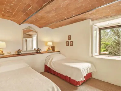 Villa Camporempoli in zona Radda in Chianti 16